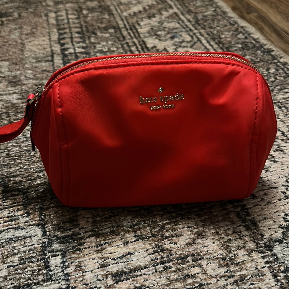 Kate Spade Cosmetics Bag Chili Red Color NWOT